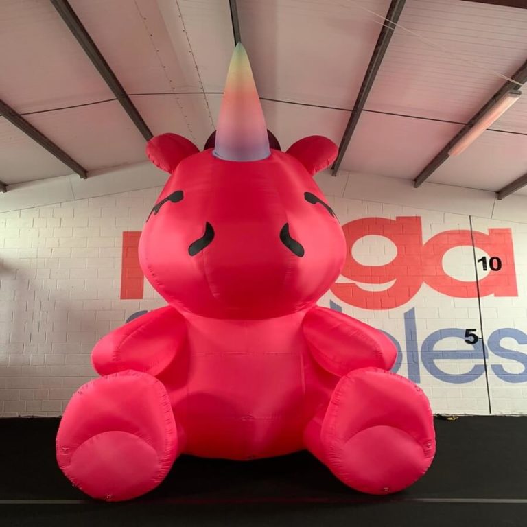 Giant I animal inflatables