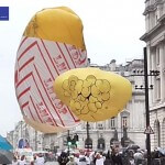 Inflatable popcorn bucket 