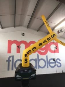 Giant inflatable air dancers