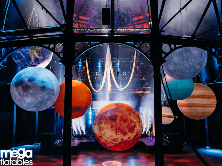 Giant inflatable planets