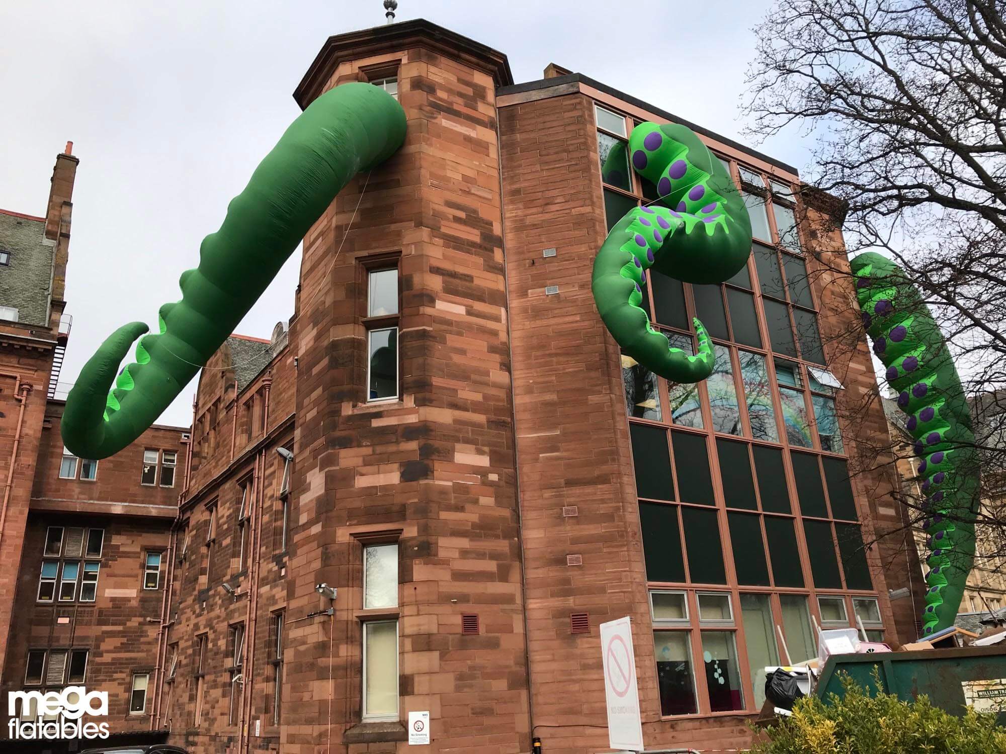 Inflatable octopus